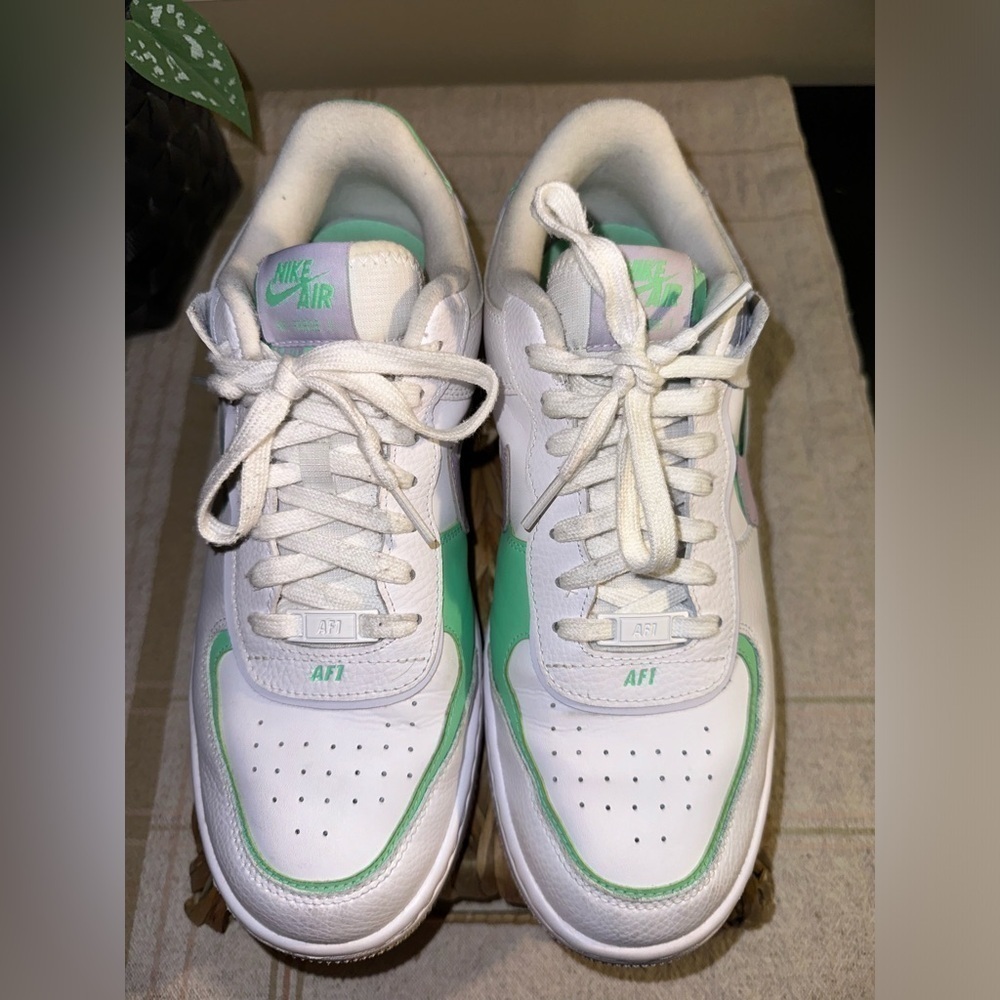 Nike Women's Air Force 1 Shadow 'Infinite Lilac' - Size 12 - Picture 6 of 16
